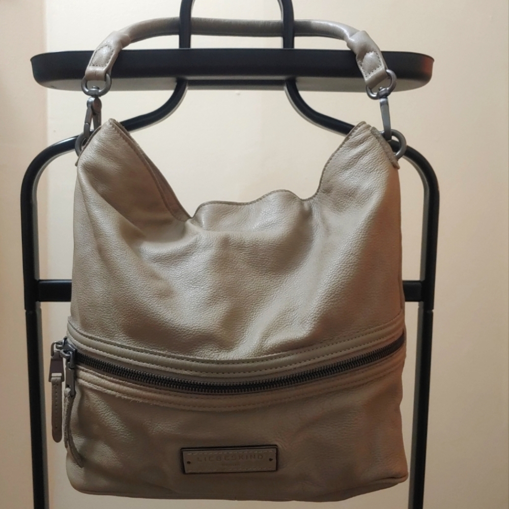 LIEBESKIND SLOUCH Leather SHOULDER Bag - Purse. EUC
